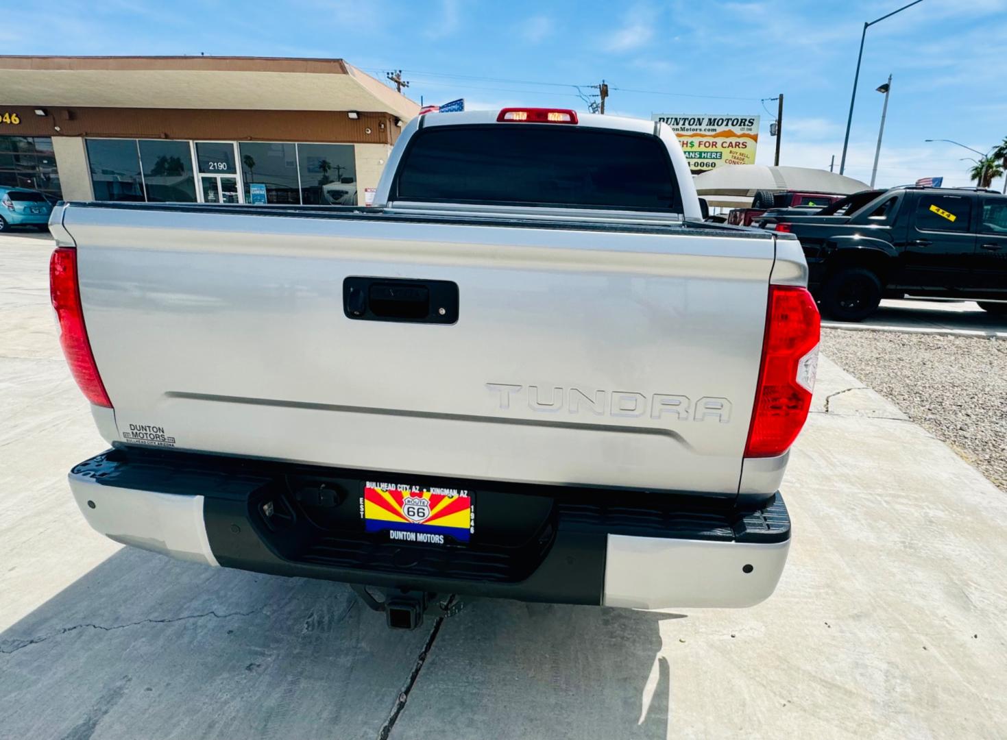 2015 Silver /grey Toyota Tundra (5TFHW5F17FX) , located at 2190 Hwy 95, Bullhead City, AZ, 86442, (928) 704-0060, 0.000000, 0.000000 - On consingment. 2015 Toyota Tundra Limited crew max 4x4. 1 owner. 90k miles. bluetooth, backup camera, bedliner, tow packagge. 5.7 V8. Limited edition. nice clean truck. - Photo#5